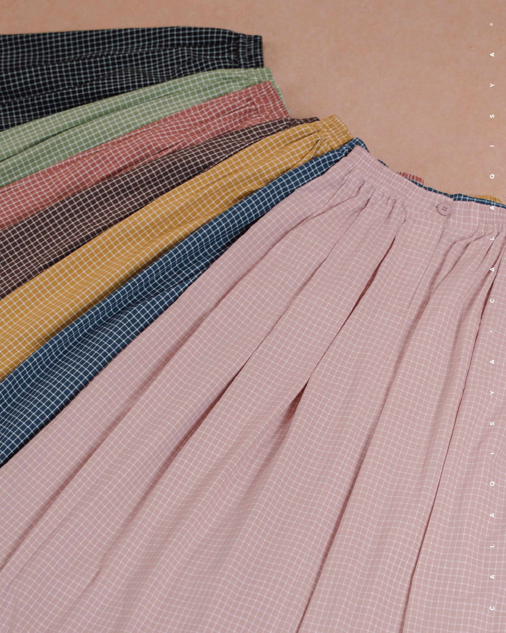 DARLA CHECKERED SKIRT IN WITHERED ROSE