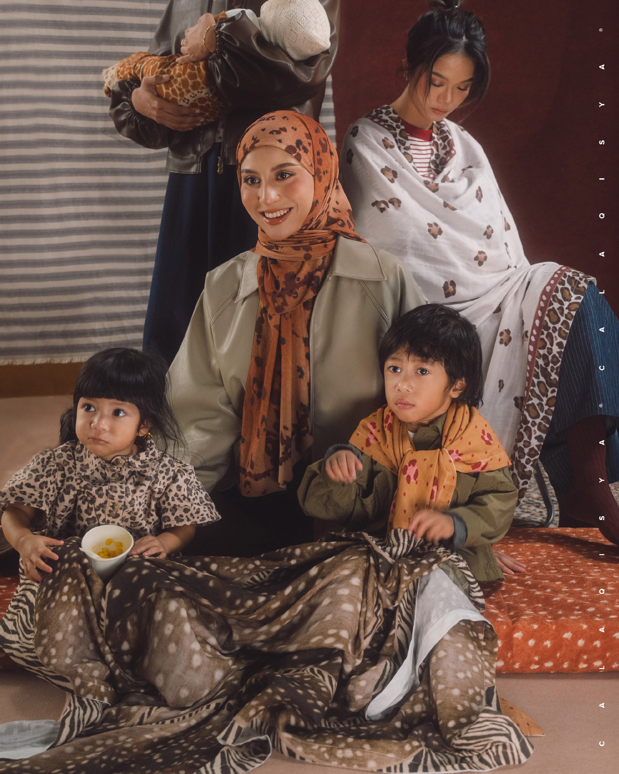 LODGE BONNIE SWADDLE CLASSIC IN B