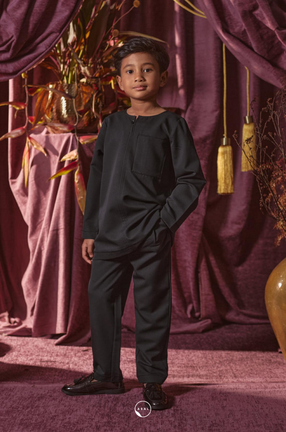 adhiraj-kids-in-black-01-20240314122347