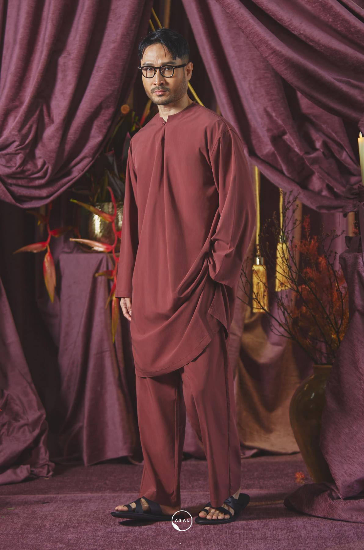 agrani-in-oxblood-red-01-20240314122920