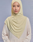 air-scarf-in-almond-oil-01-20230706162335