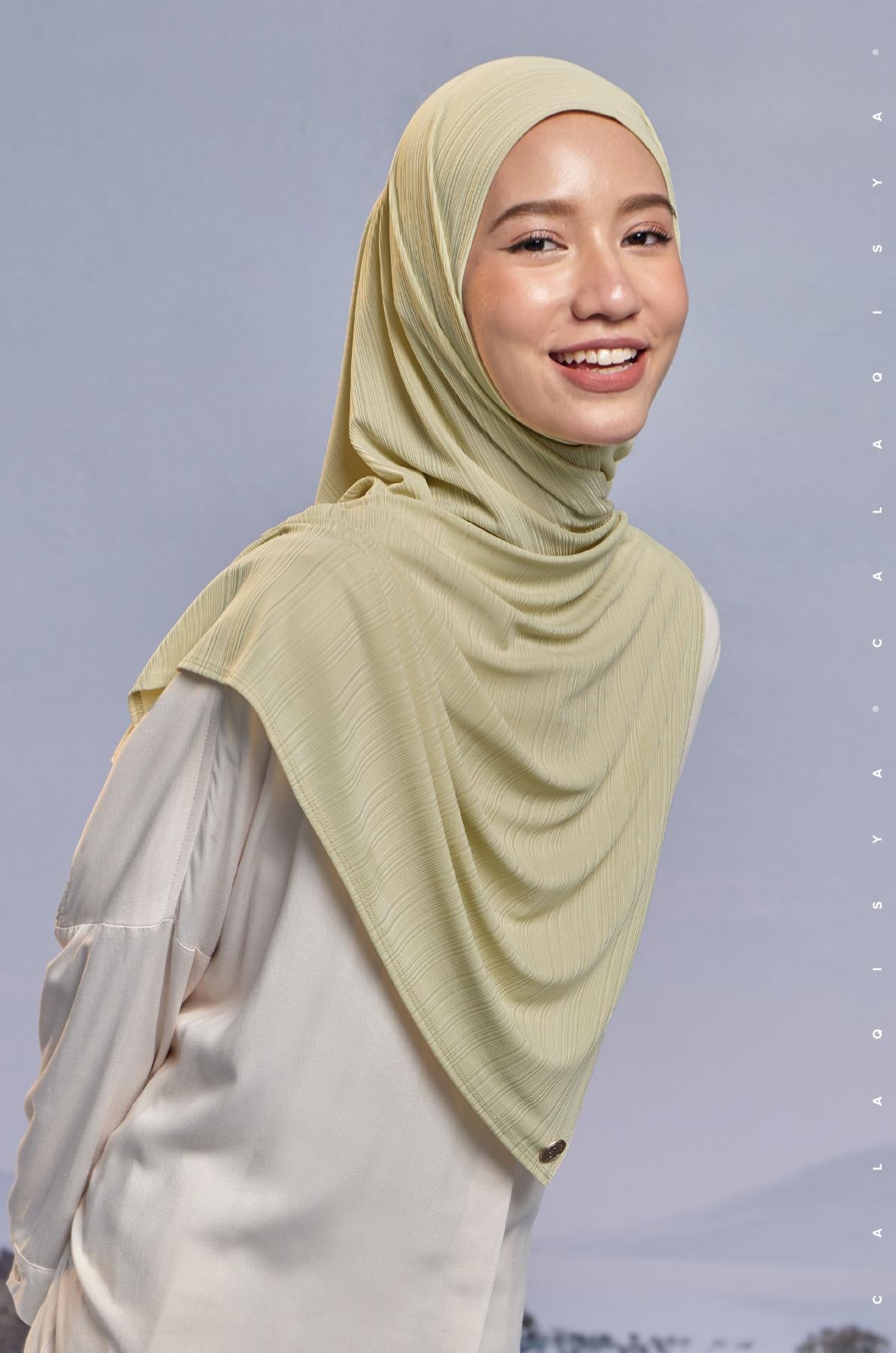 air-scarf-in-green-haze-01-20230706162004