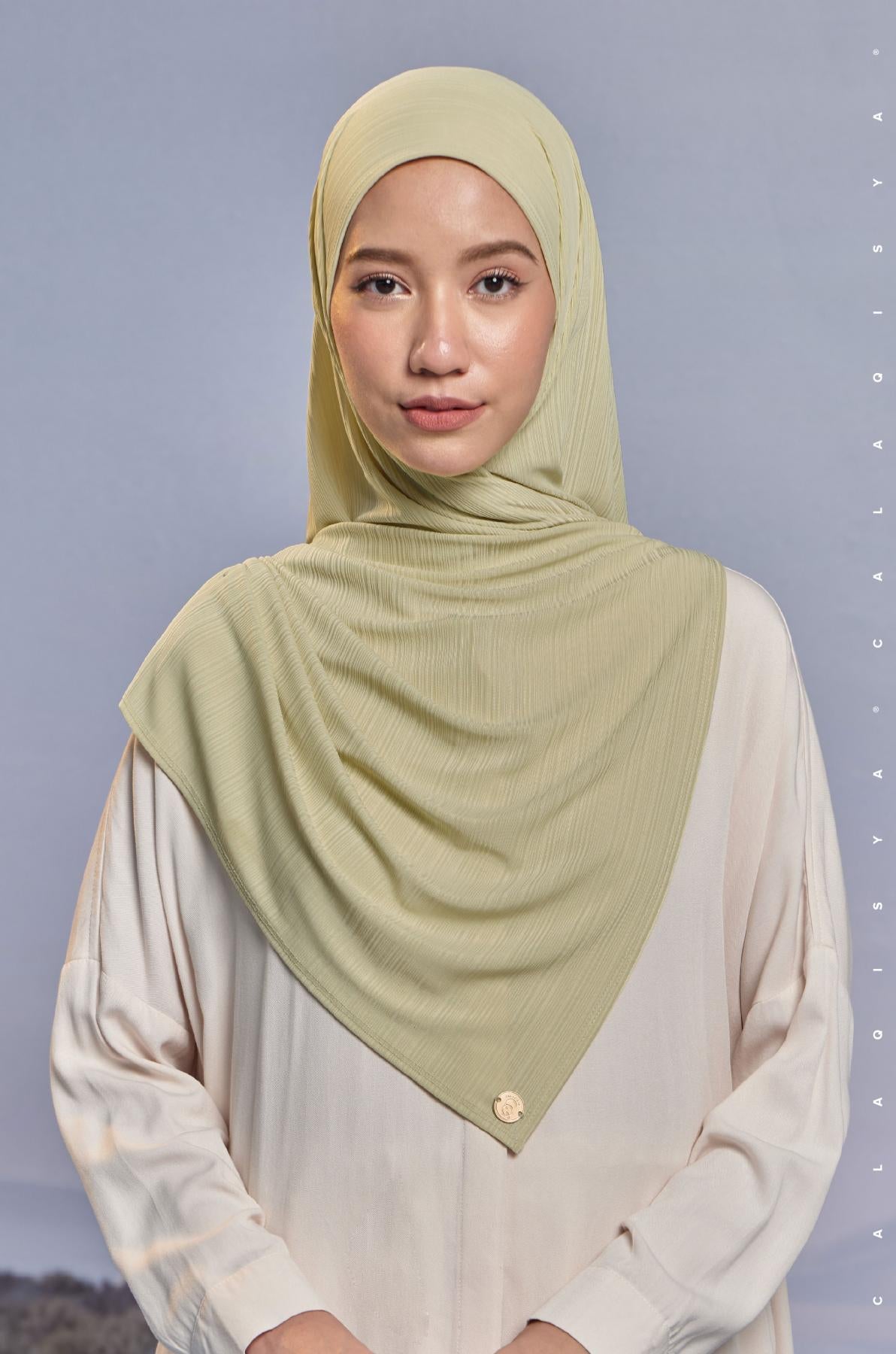 air-scarf-in-green-haze-03-20230706162004