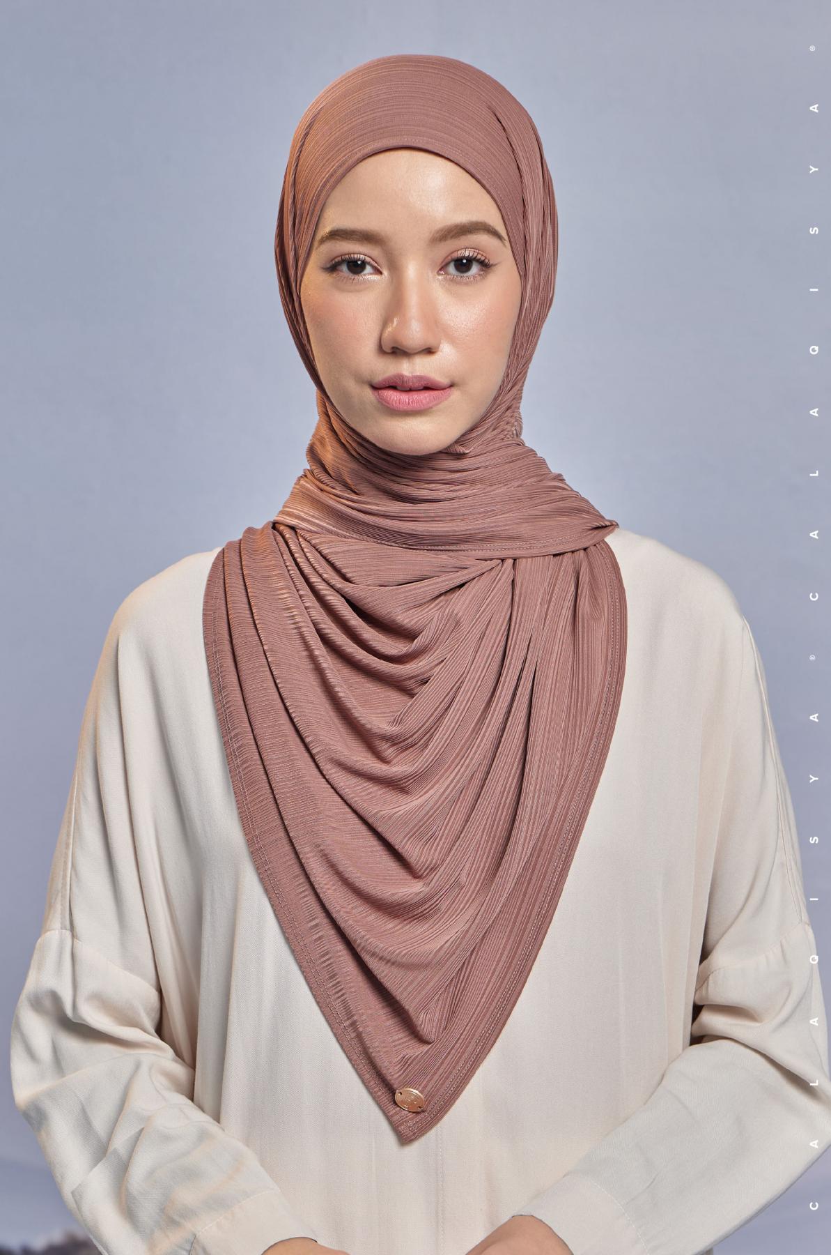 air-scarf-in-rose-brown-01-20230706161559