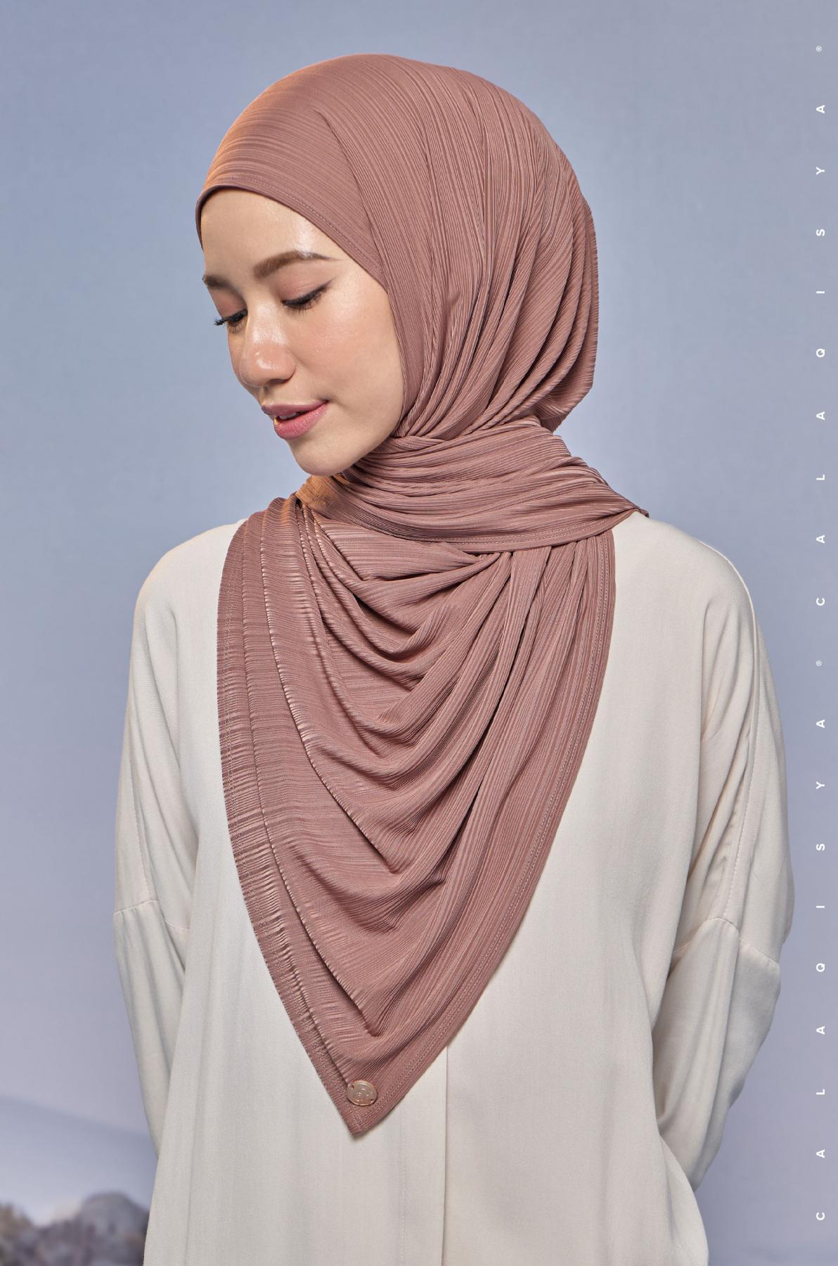 air-scarf-in-rose-brown-03-20230706161559