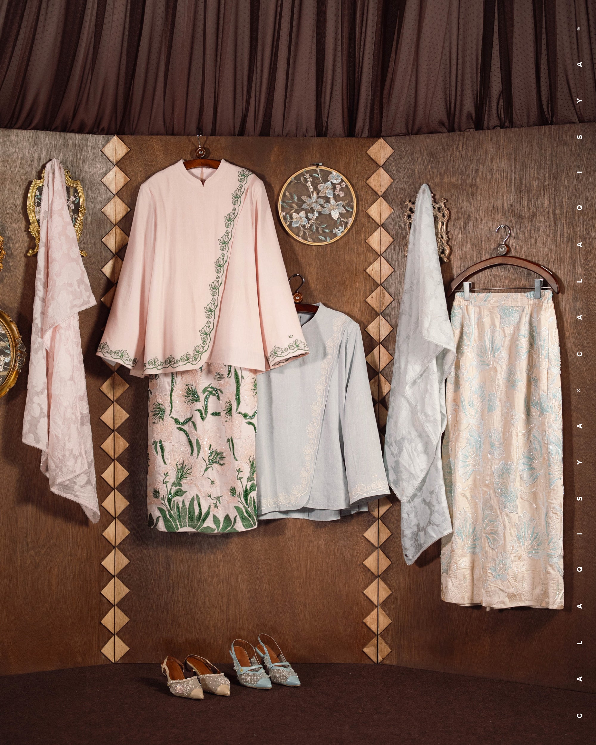 BURJ REA IN HEATHER  (SELENDANG INCLUDED)