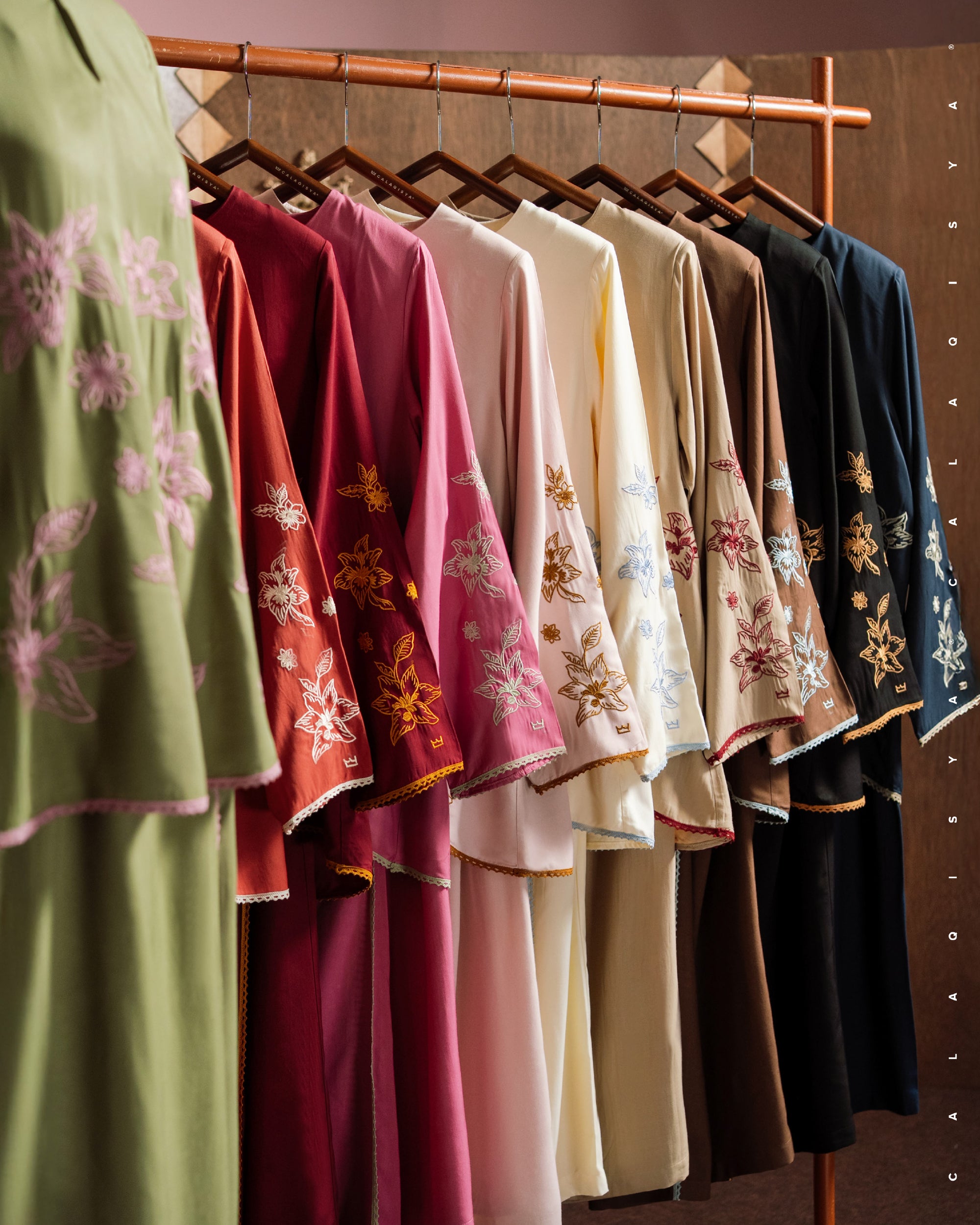 AKAAR HALA IN MARSHMALLOW (FULLY LINED)