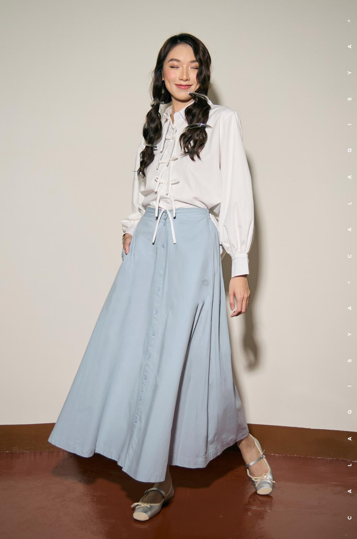 anne-skirt-in-halogen-blue-02-20241003171022