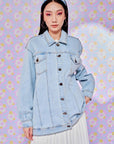 Barbie ™ DENIM JACKET IN BLUE WASHED DENIM