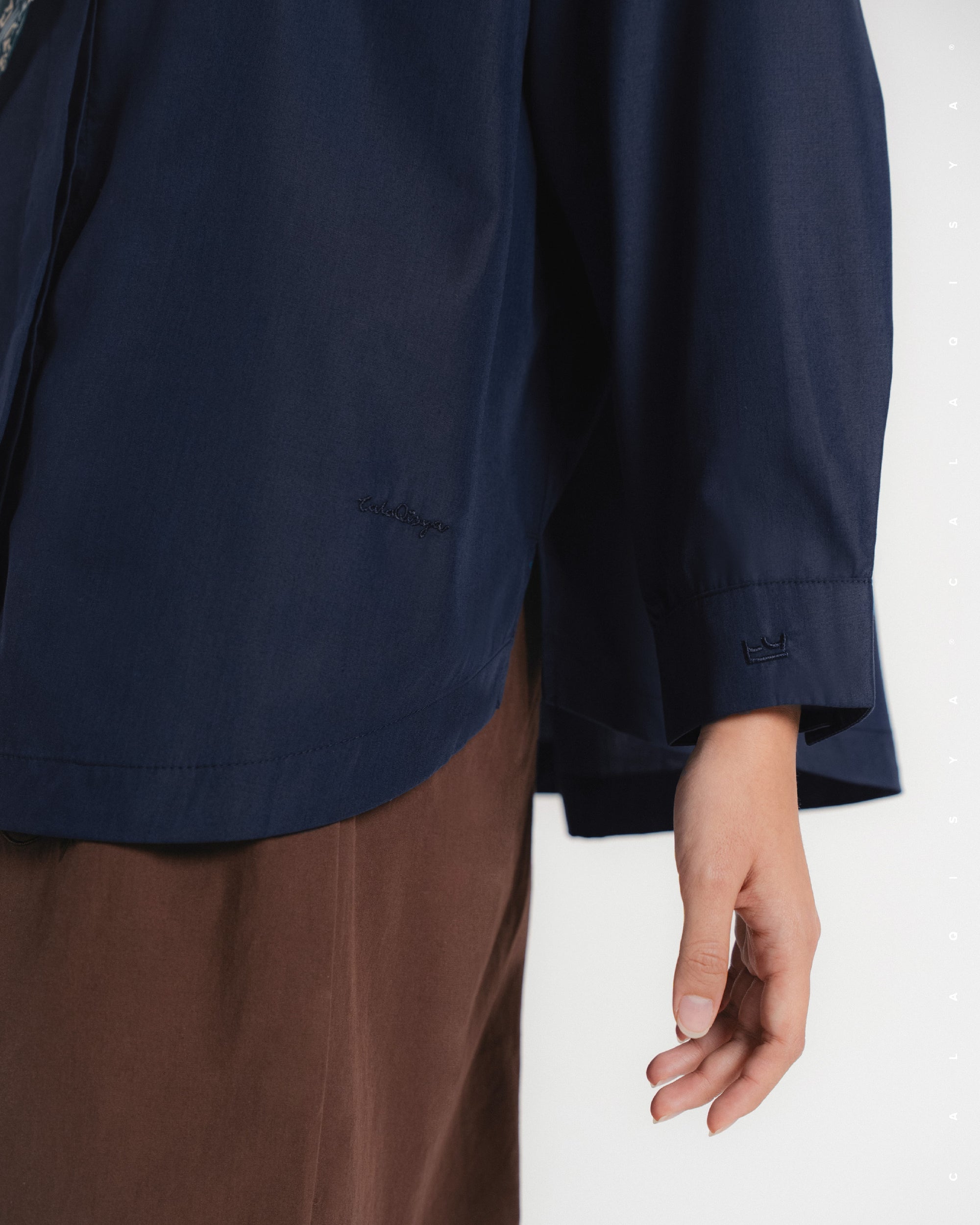 AMBER PLAIN SHIRT IN BARITONE BLUE