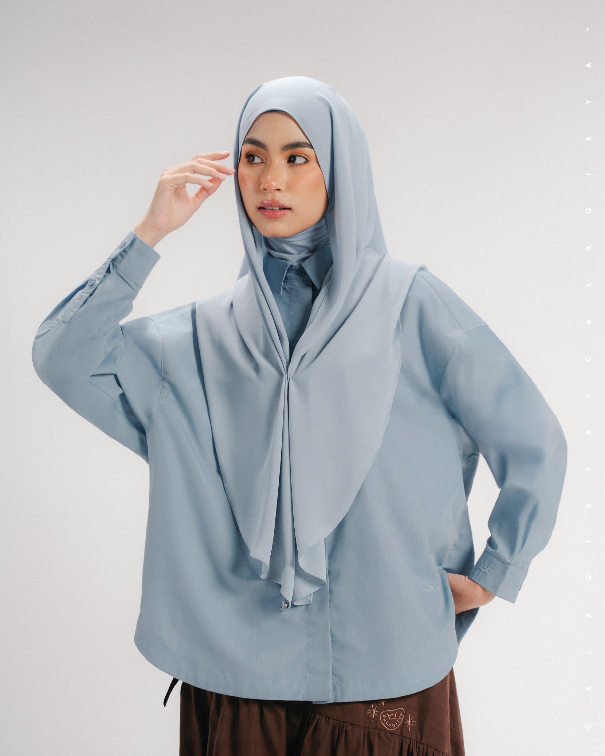 AMBER PLAIN SHIRT IN BELGIAN BLOCK
