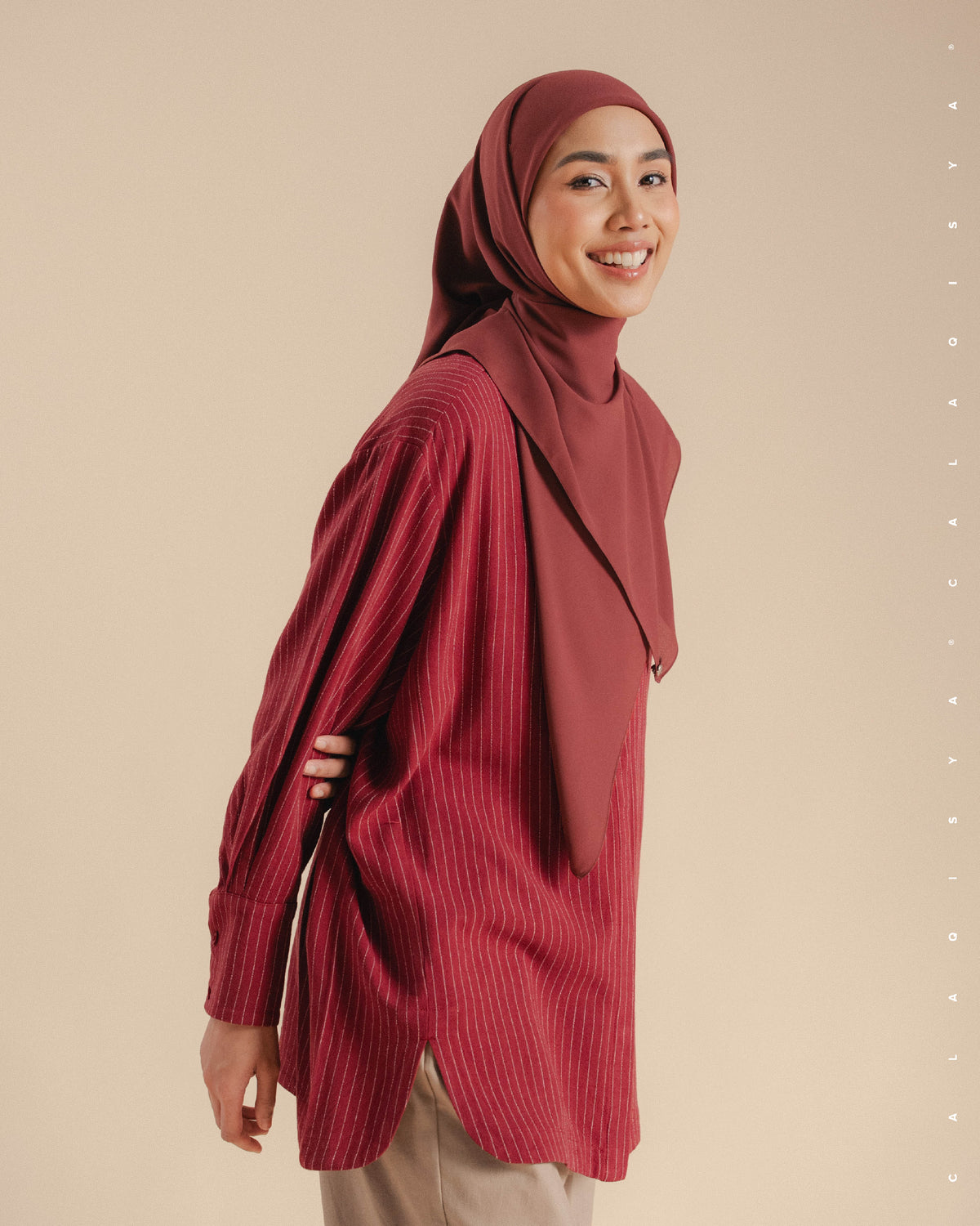 EVERYDAY STRIPE SHIRT IN BIKING RED