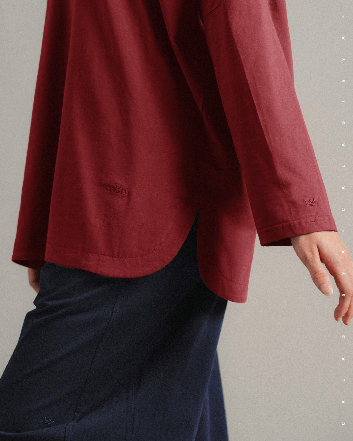LIGHT TOP IN BIKING RED