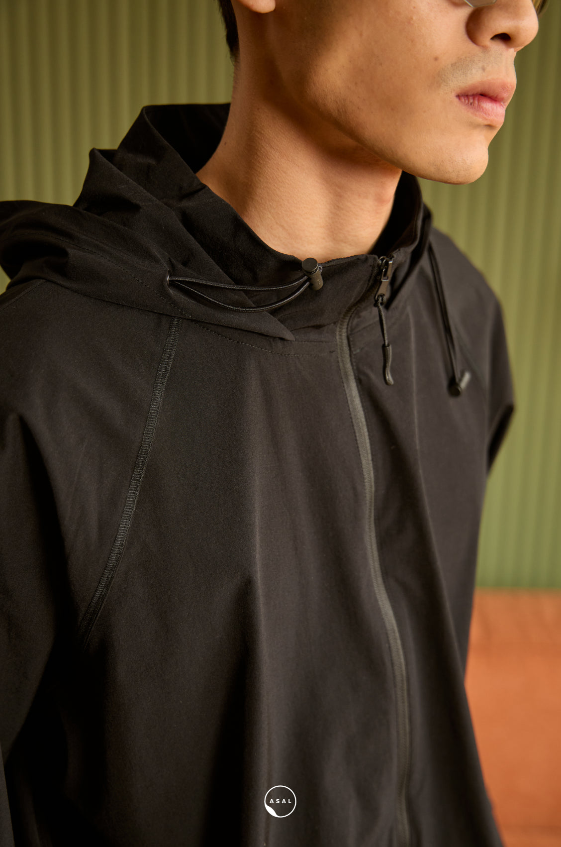 ASAL TEMPO WINDBREAKER