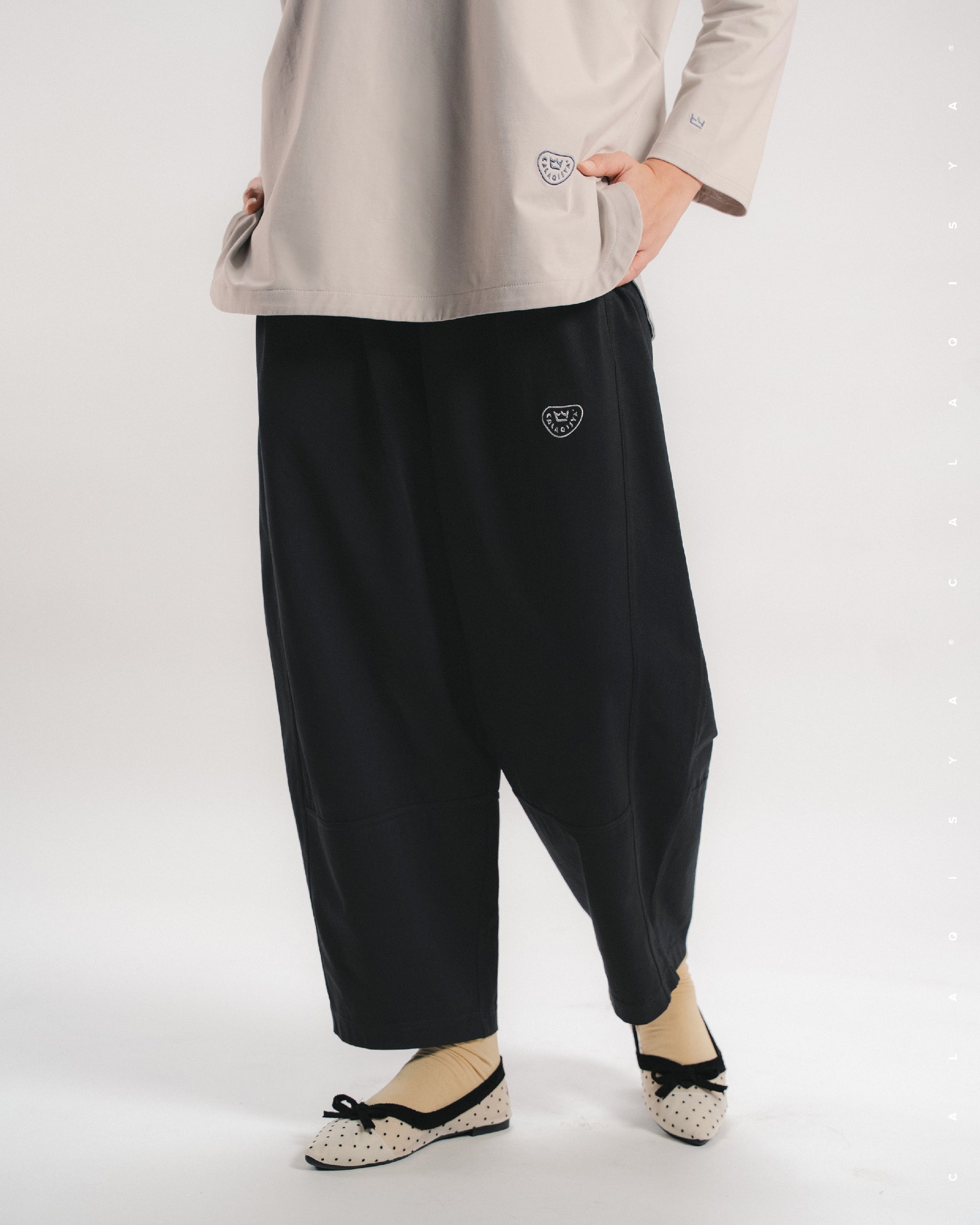 CLOUD COCOON PANTS IN BLACK