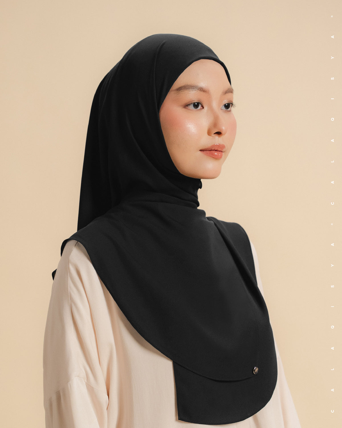 DANIAH FULL UNDERSCARF IN BLACK