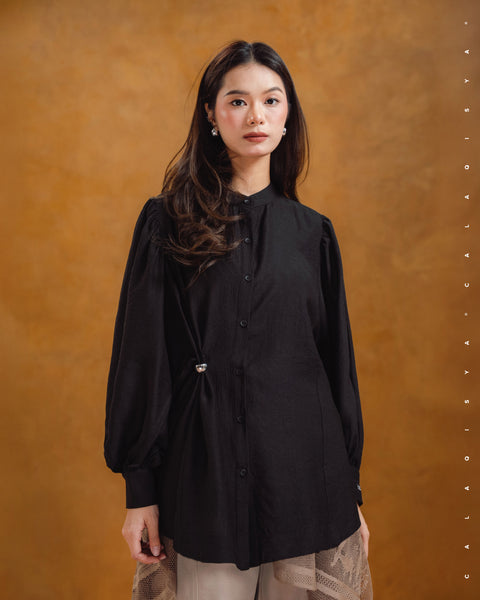 RESORT : GIRI BLOUSE 2.0 IN BLACK – CalaQisya