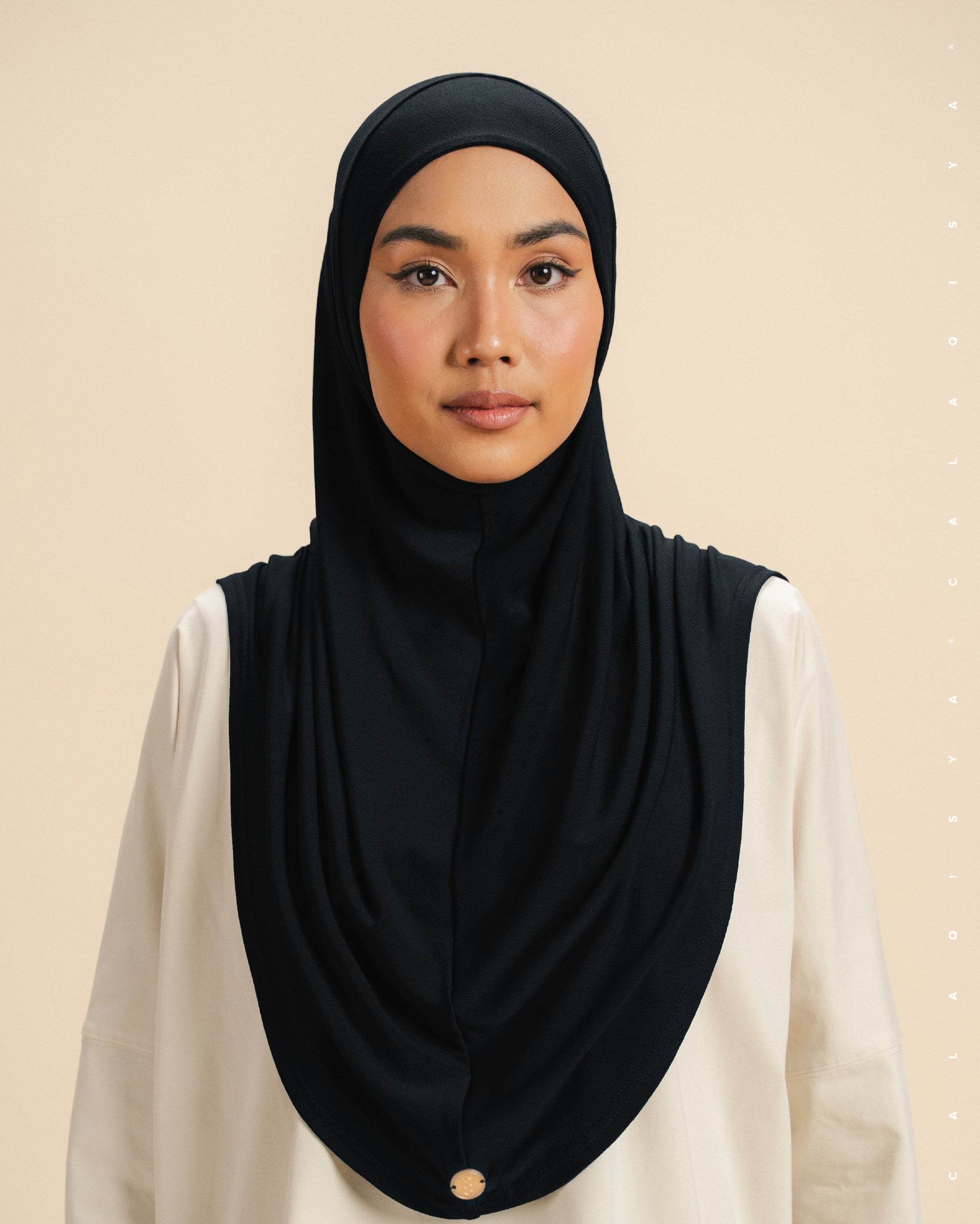 IRONLESS SAFA INSTANT (ODOURLESS) IN BLACK