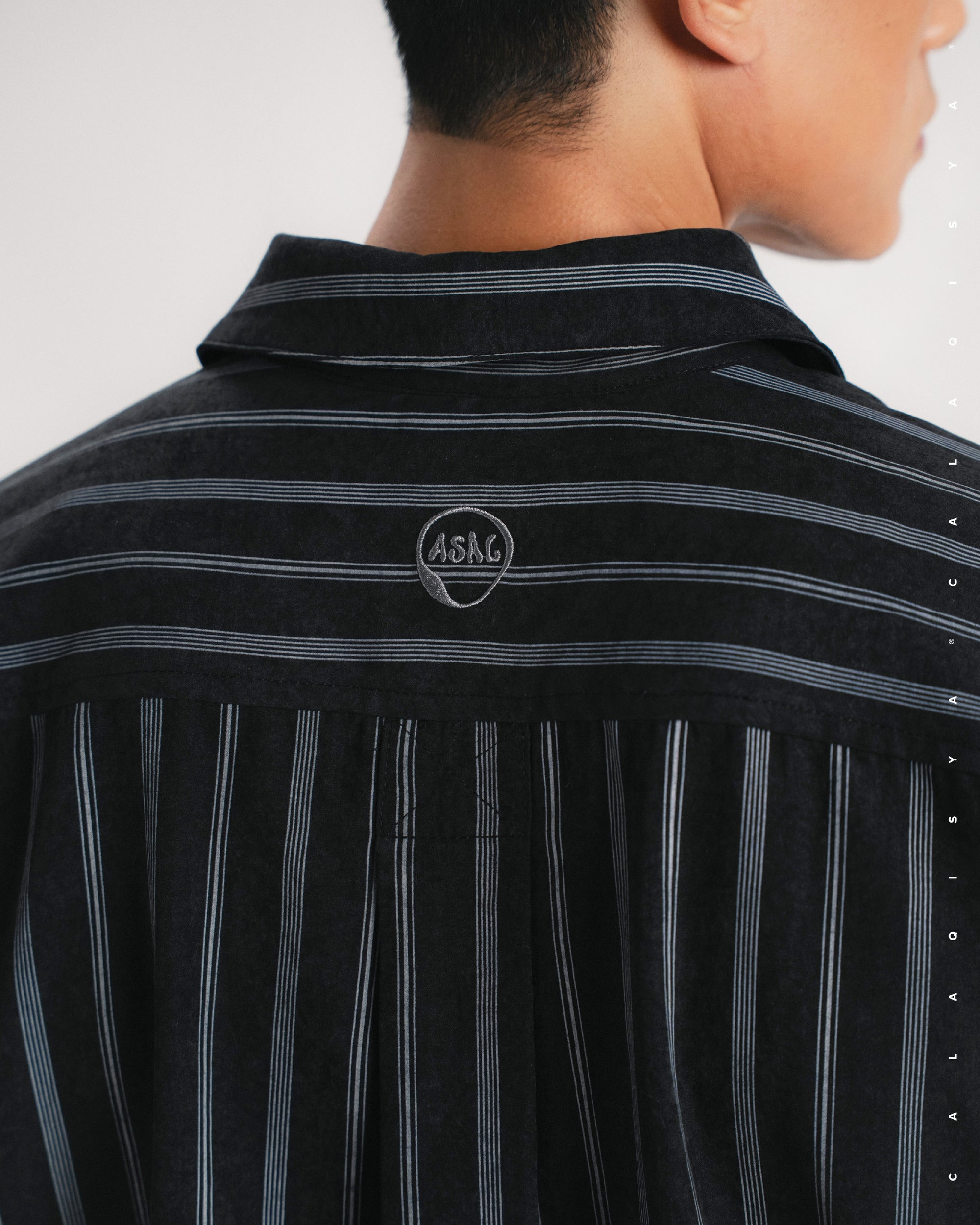 ASAL JESTER SHIRT IN BLACK
