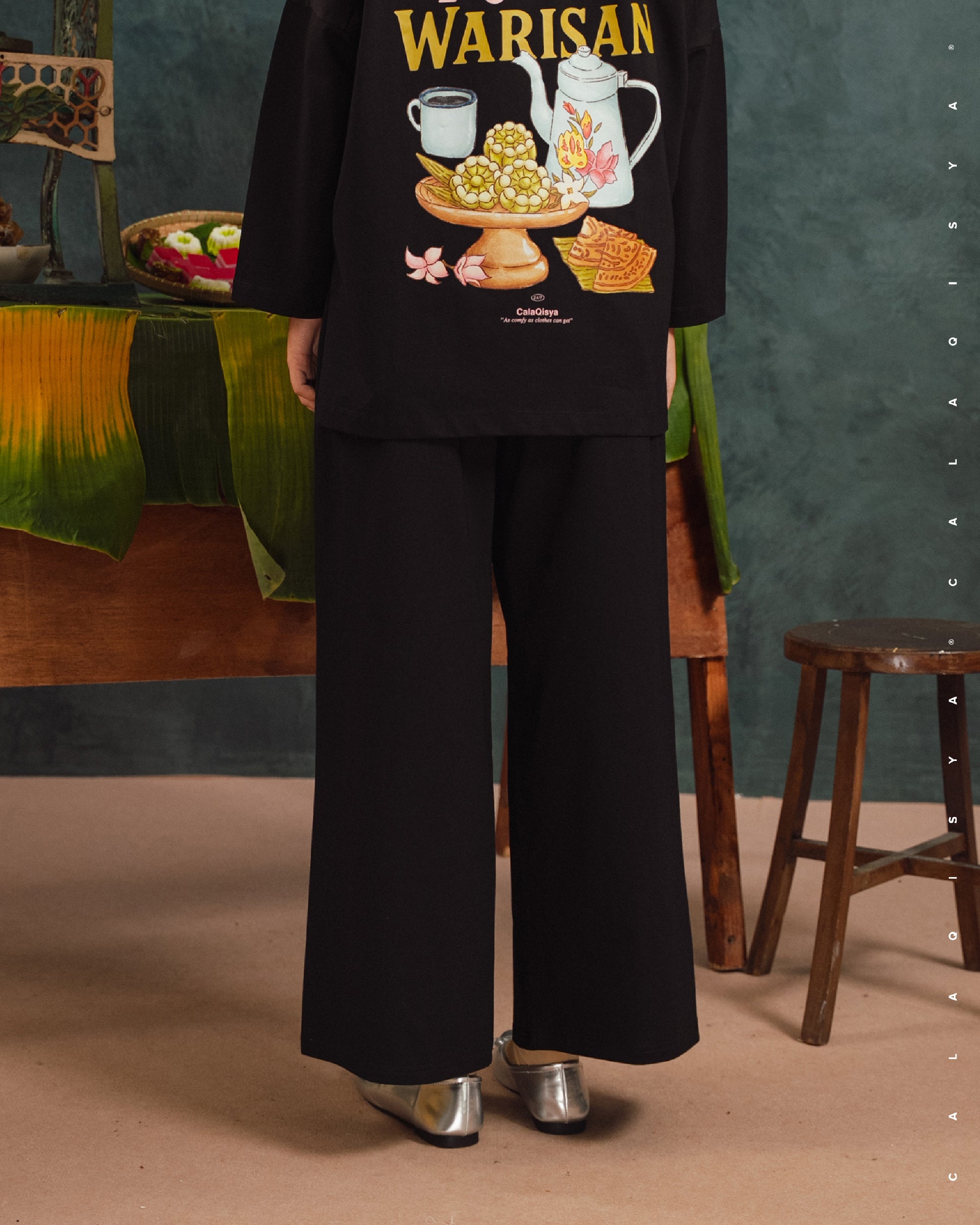 CLOUD STRAIGHT PANTS IN BLACK