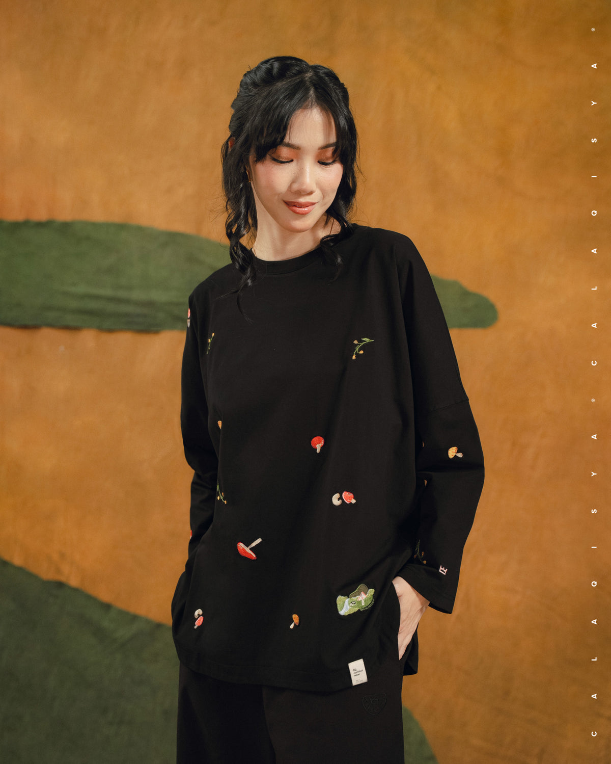 FM UNEARTHLY DIARIES CLOUD SHIRT (EMBROIDERY) IN BLACK
