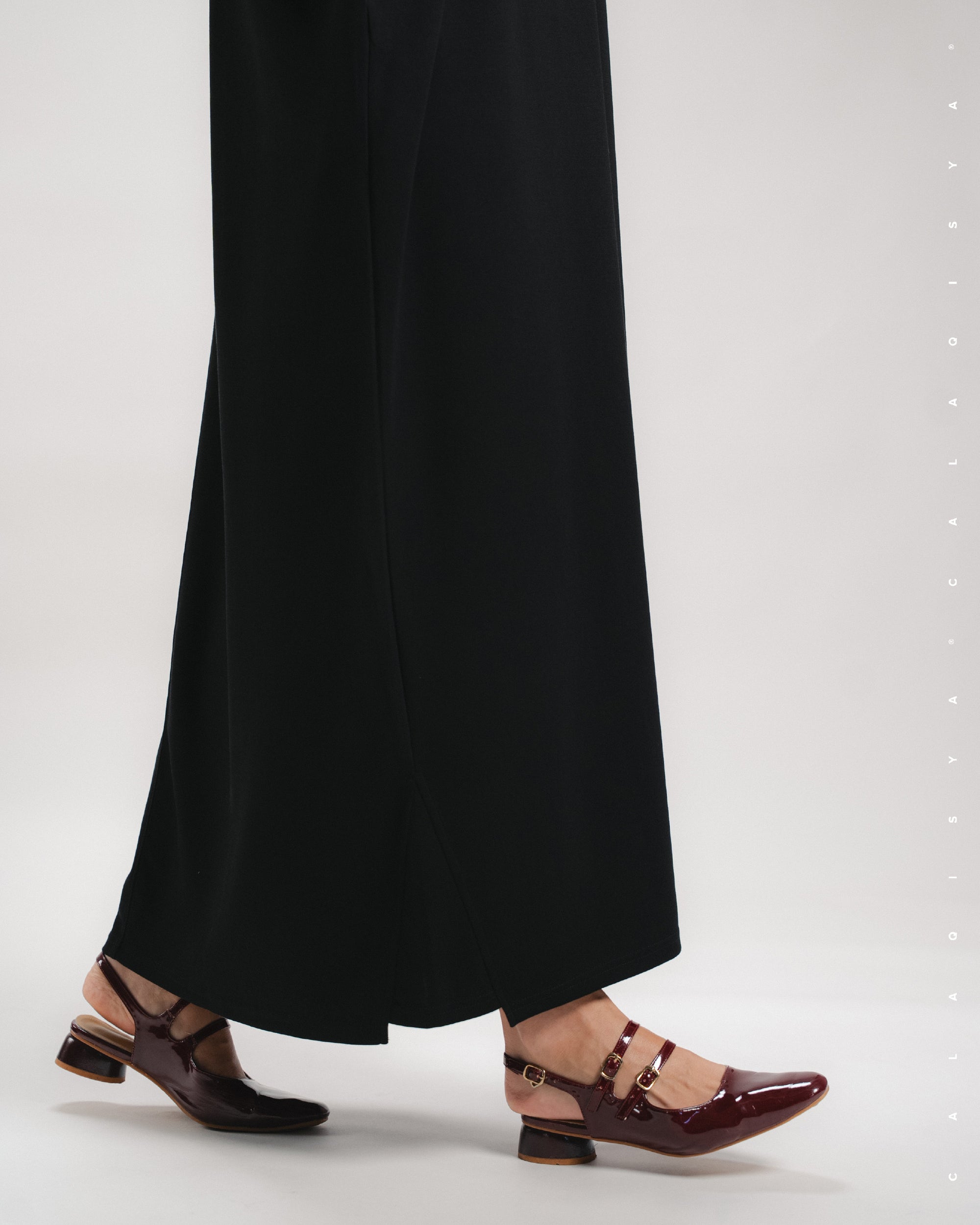 BREATHE RUSH DRESS IN BLACK