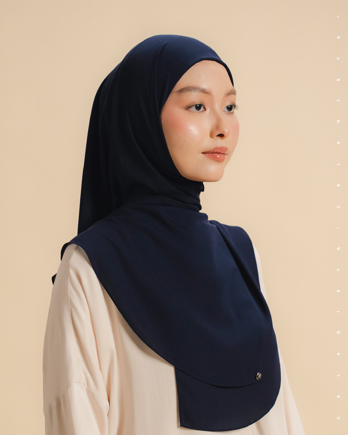 DANIAH FULL UNDERSCARF IN BLUE BLACK