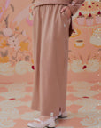 breathe-straight-skirt-in-mocha-mousse-01-20240527151218