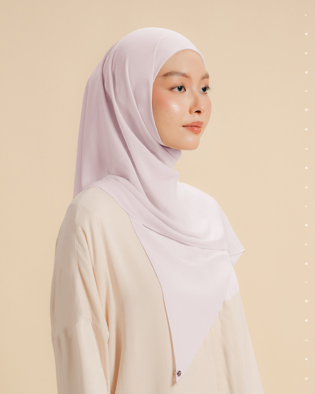 DANIAH TIE BACK UNDERCHIN (TRIANGLE) IN BRIDAL BLUSH