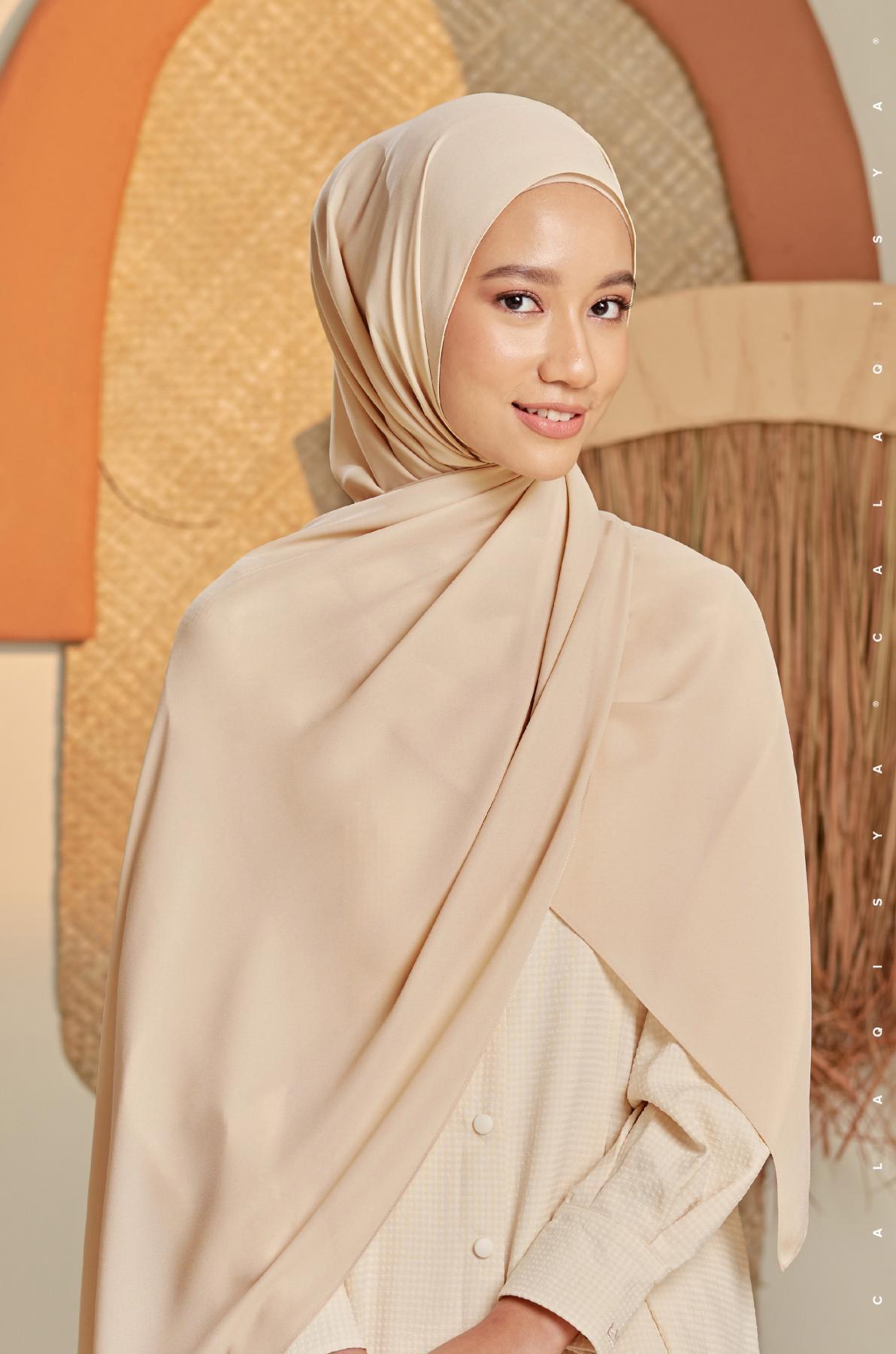 burj-shawl-bleached-sand-02-20220818170958