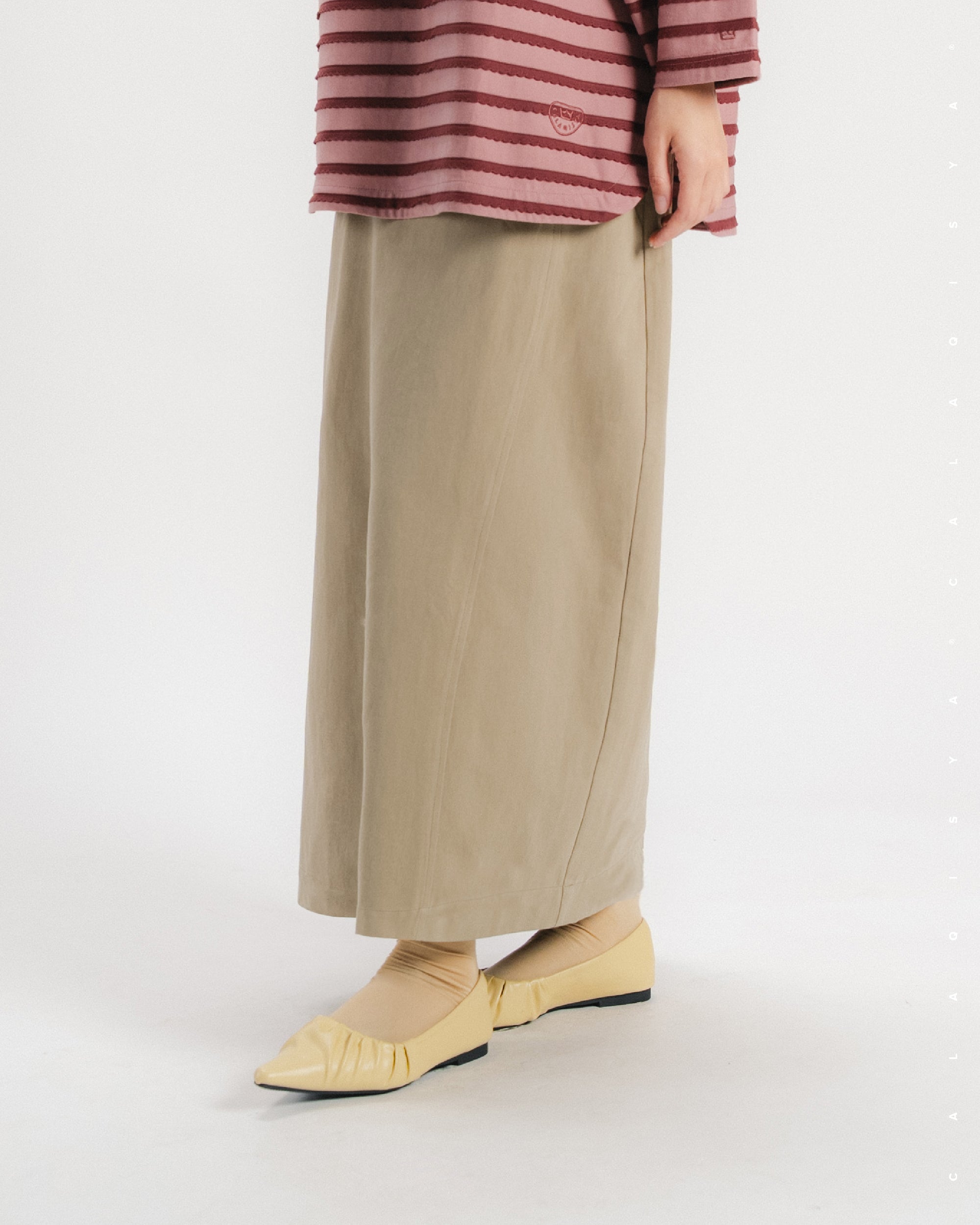 RUND SKIRT (100% COTTON) IN BUTTERNUT