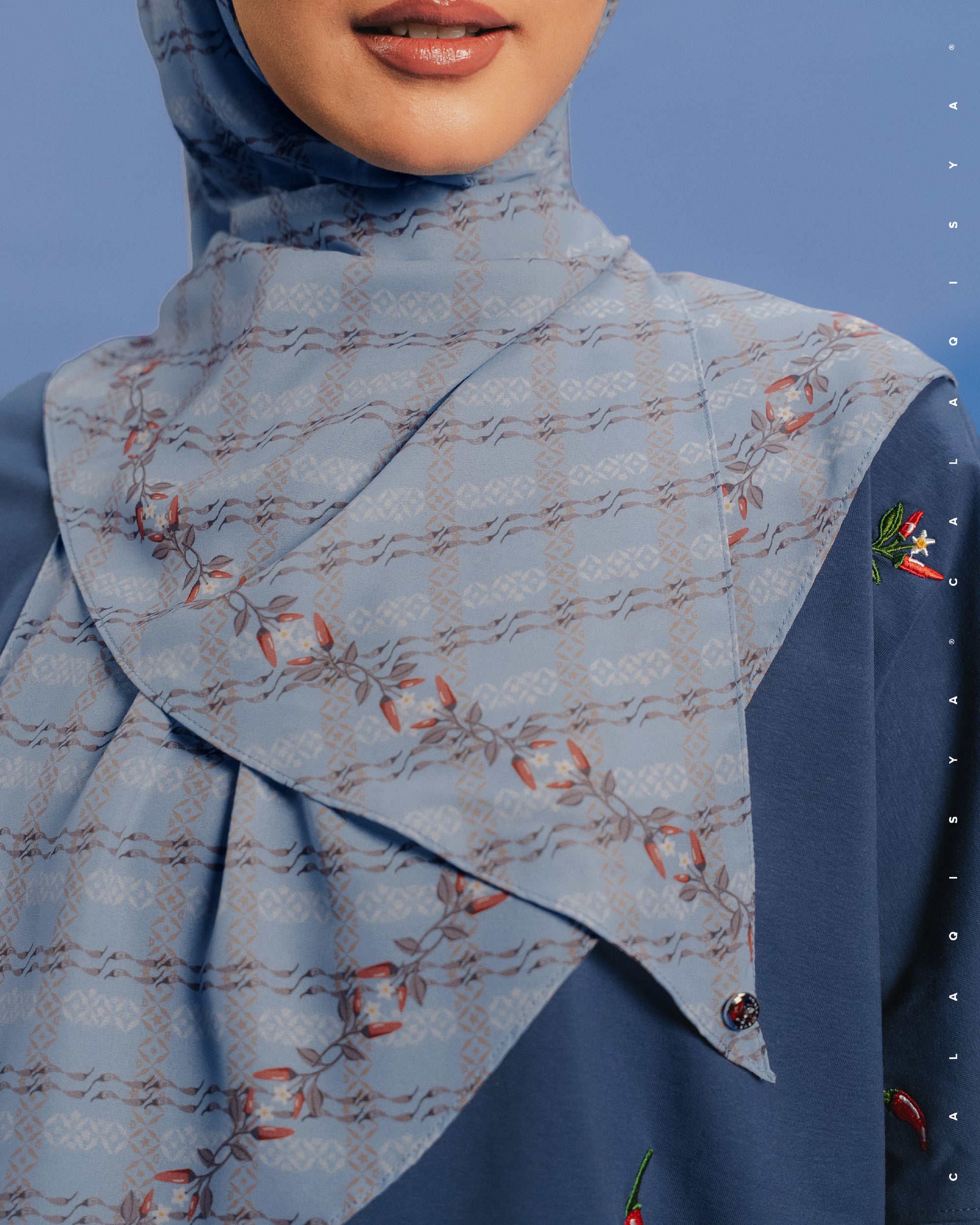 KKCP NEST TIE BACK UNDERCHIN (TRIANGLE) IN CASHMERE BLUE