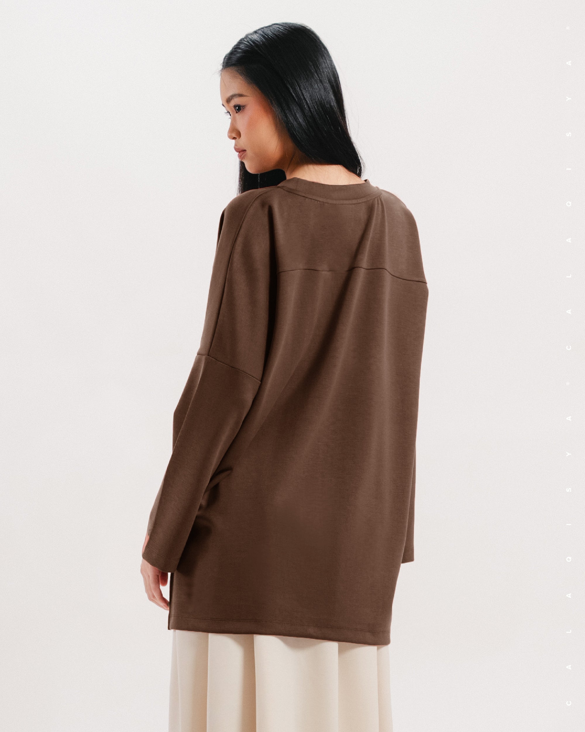 BREATHE RUSH SHIRT IN CHICORY COFFEE