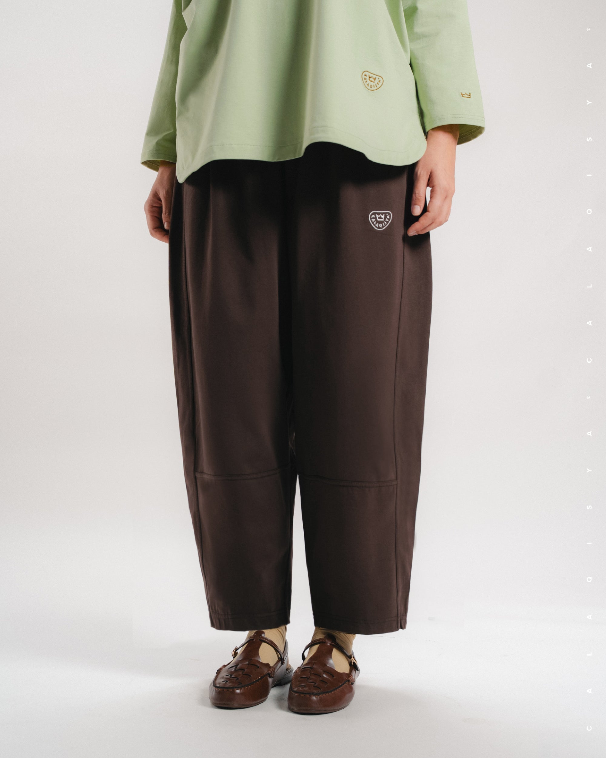 CLOUD COCOON PANTS IN COFFEE BEAN