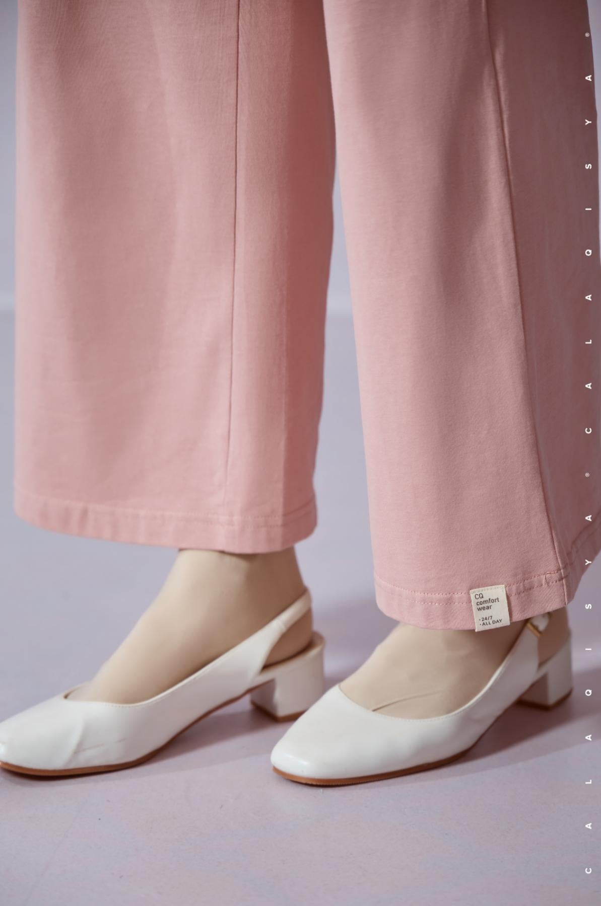 comfortwear-breathe-straight-pants-in-parfait-pink-03-20240328130123