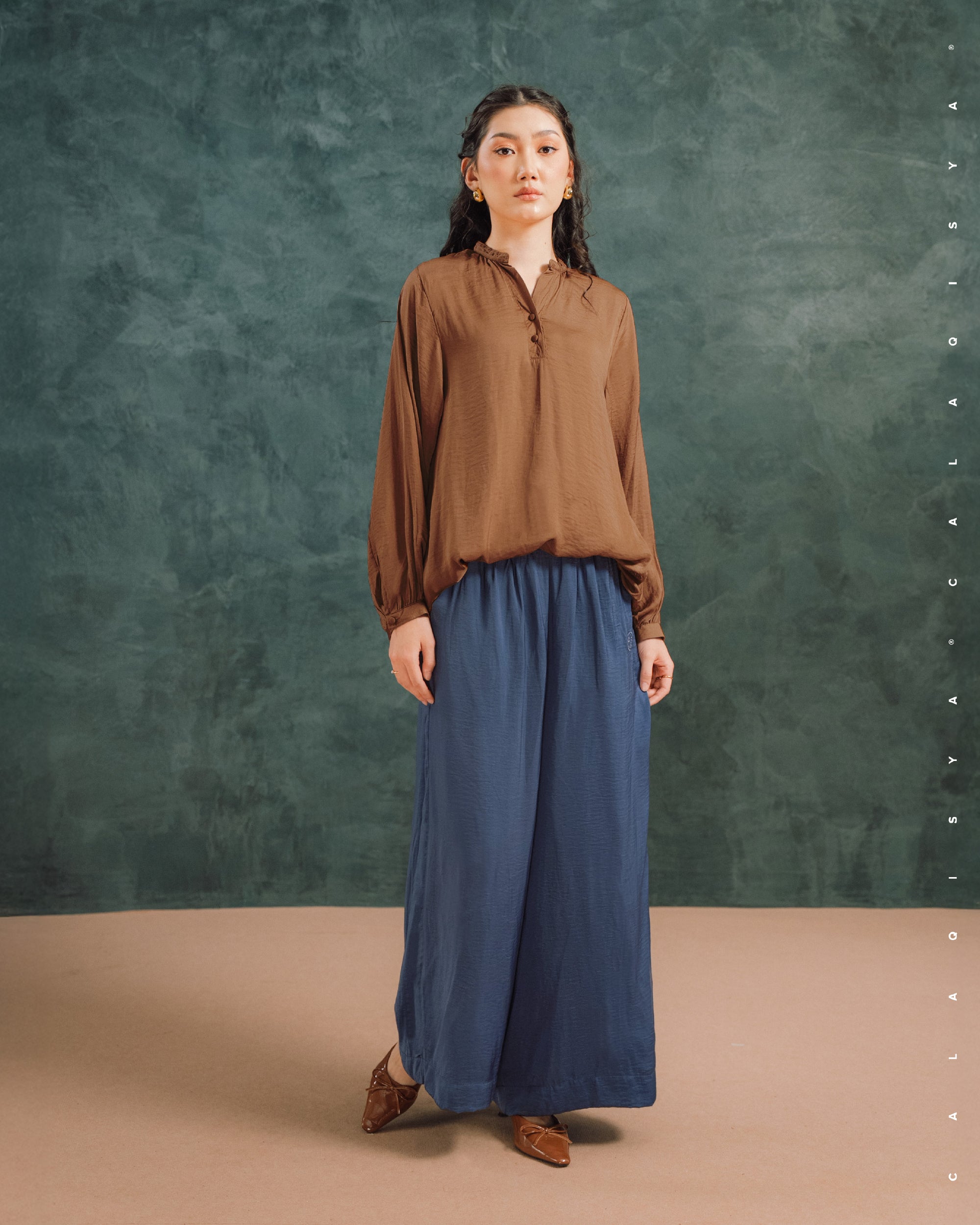 LAUREL WIDE PANTS IN CROWN BLUE