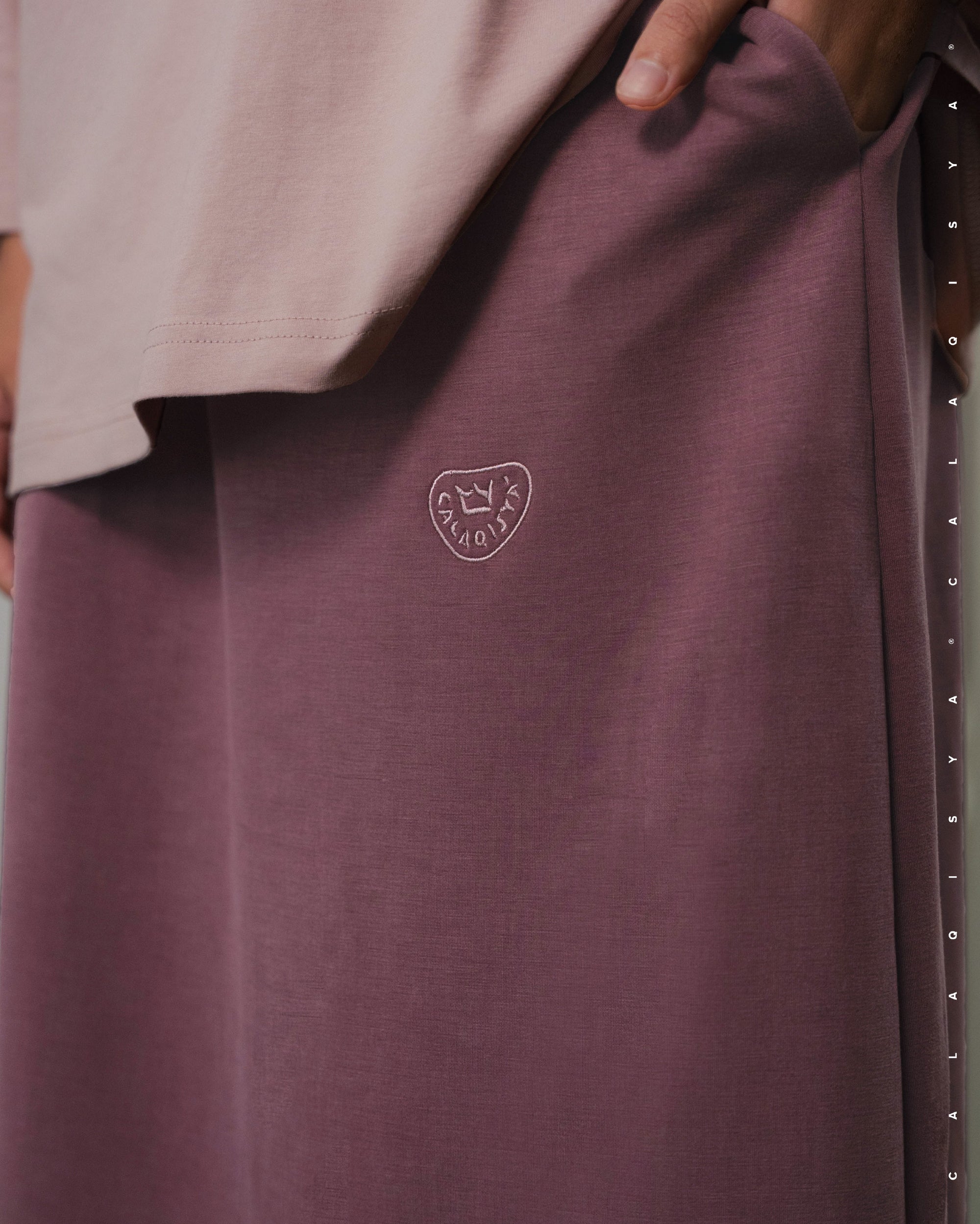 RUSH BREEN SKIRT IN CRUSHED BERRY