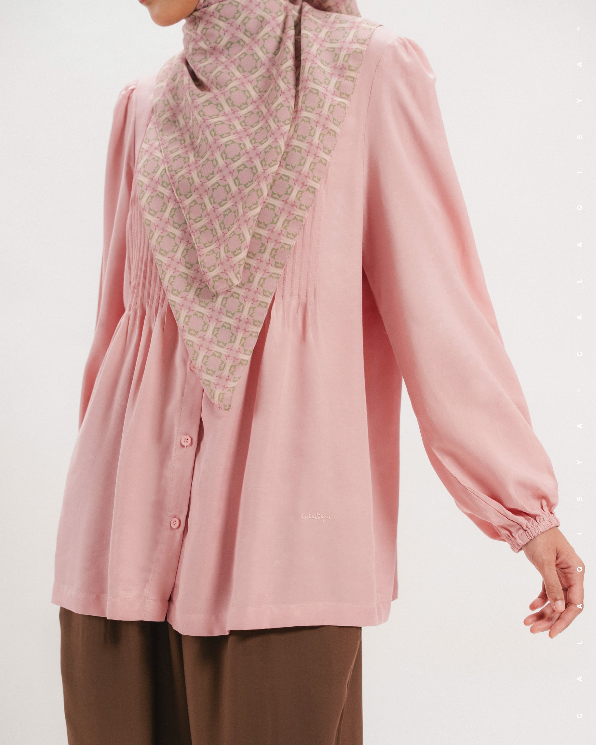 CELIA IN CRYSTAL ROSE