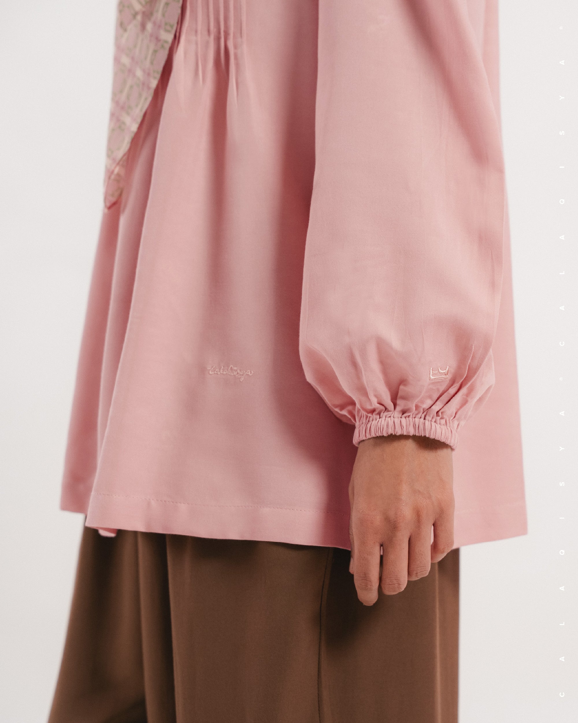 CELIA IN CRYSTAL ROSE
