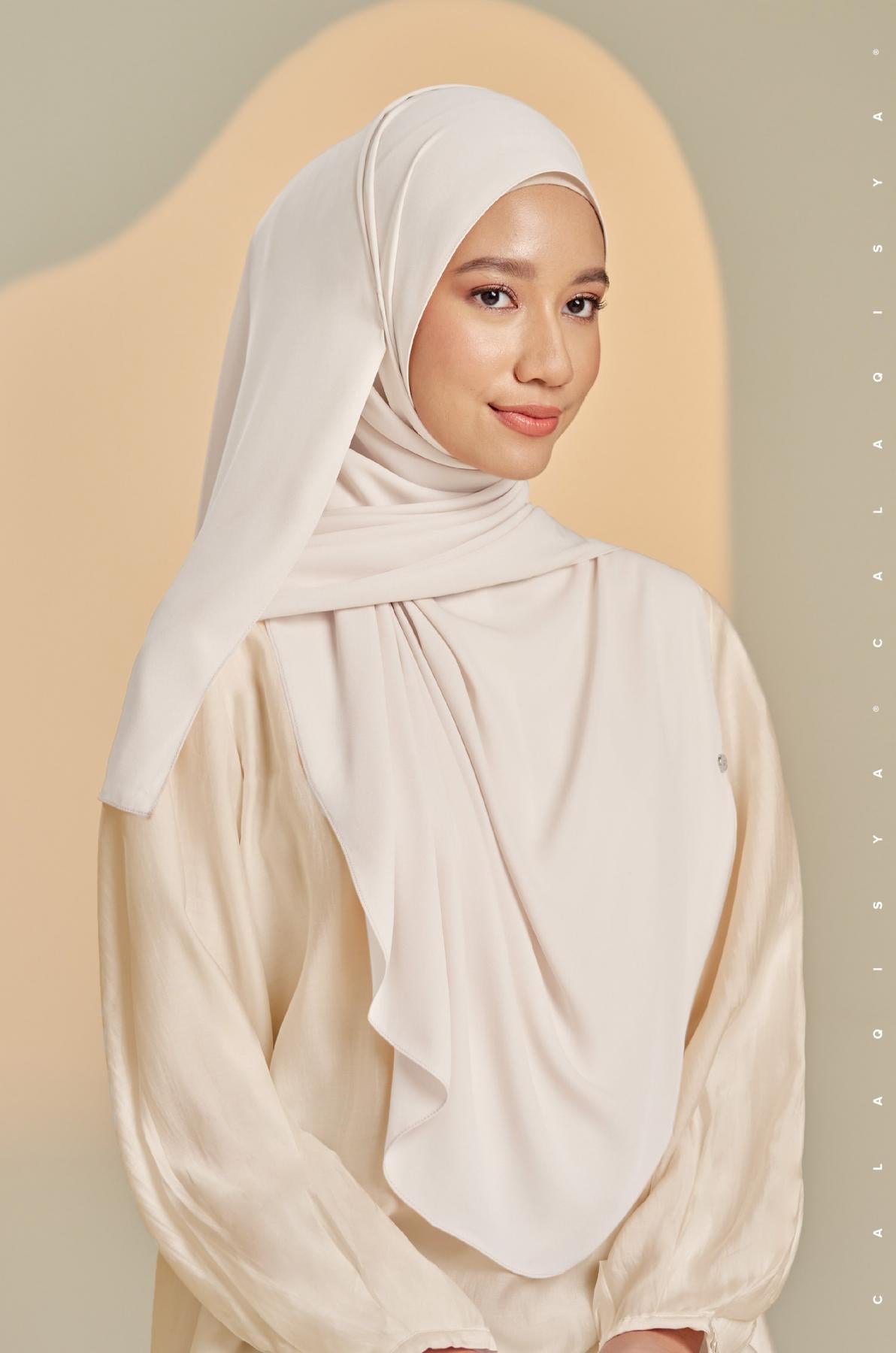 daniah-shawl-2-0-off-white-01-20220825171505