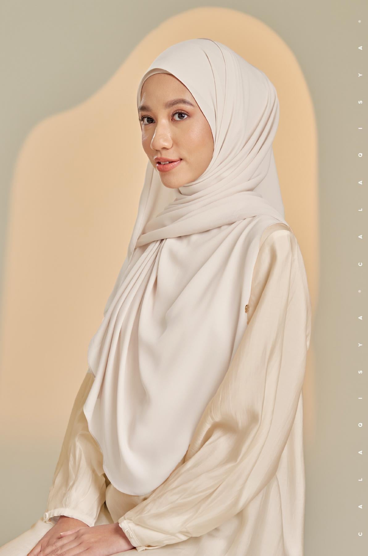 daniah-shawl-2-0-off-white-02-20220825171505