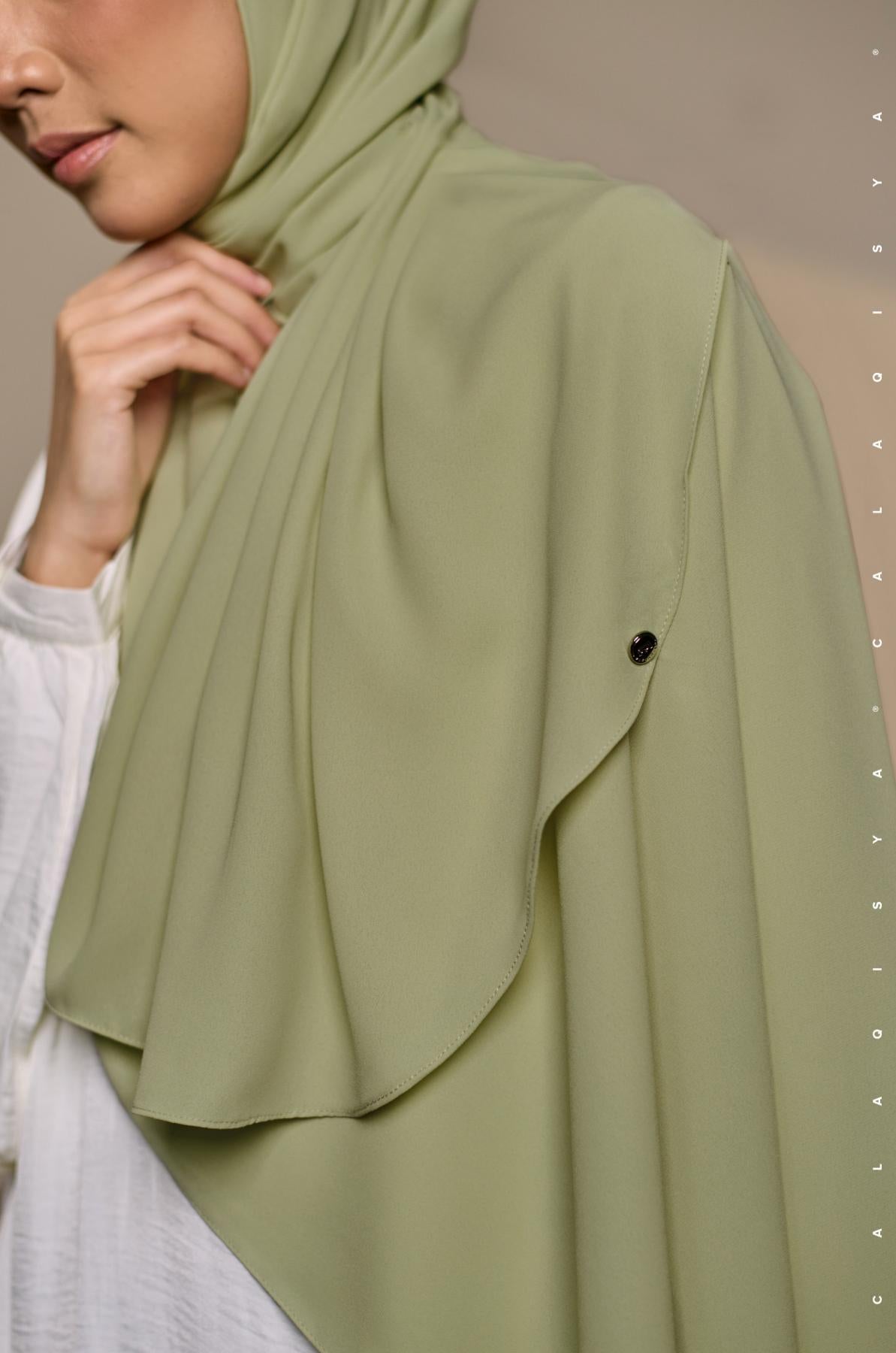 daniah-shawl-2-0-in-cedar-02-20240912132358