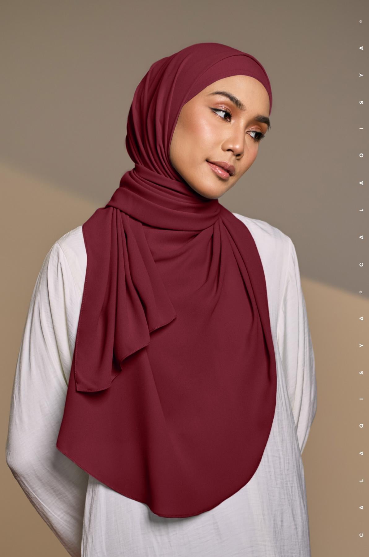 daniah-shawl-2-0-in-rio-red-01-20240912134035