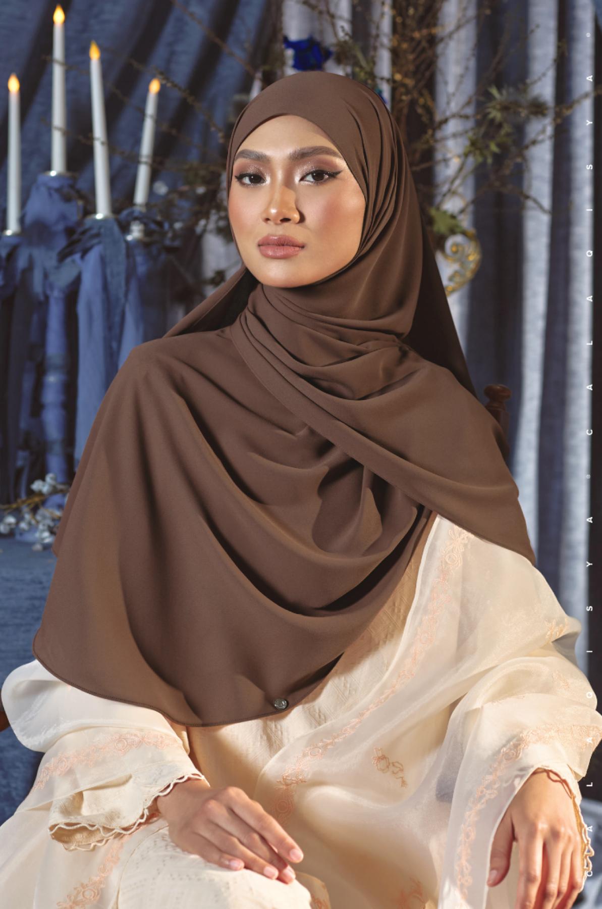 daniah-shawl-in-nutmeg-20240215183457