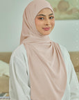 daniah-tie-back-underchin-in-rose-dust-02-20240710181017