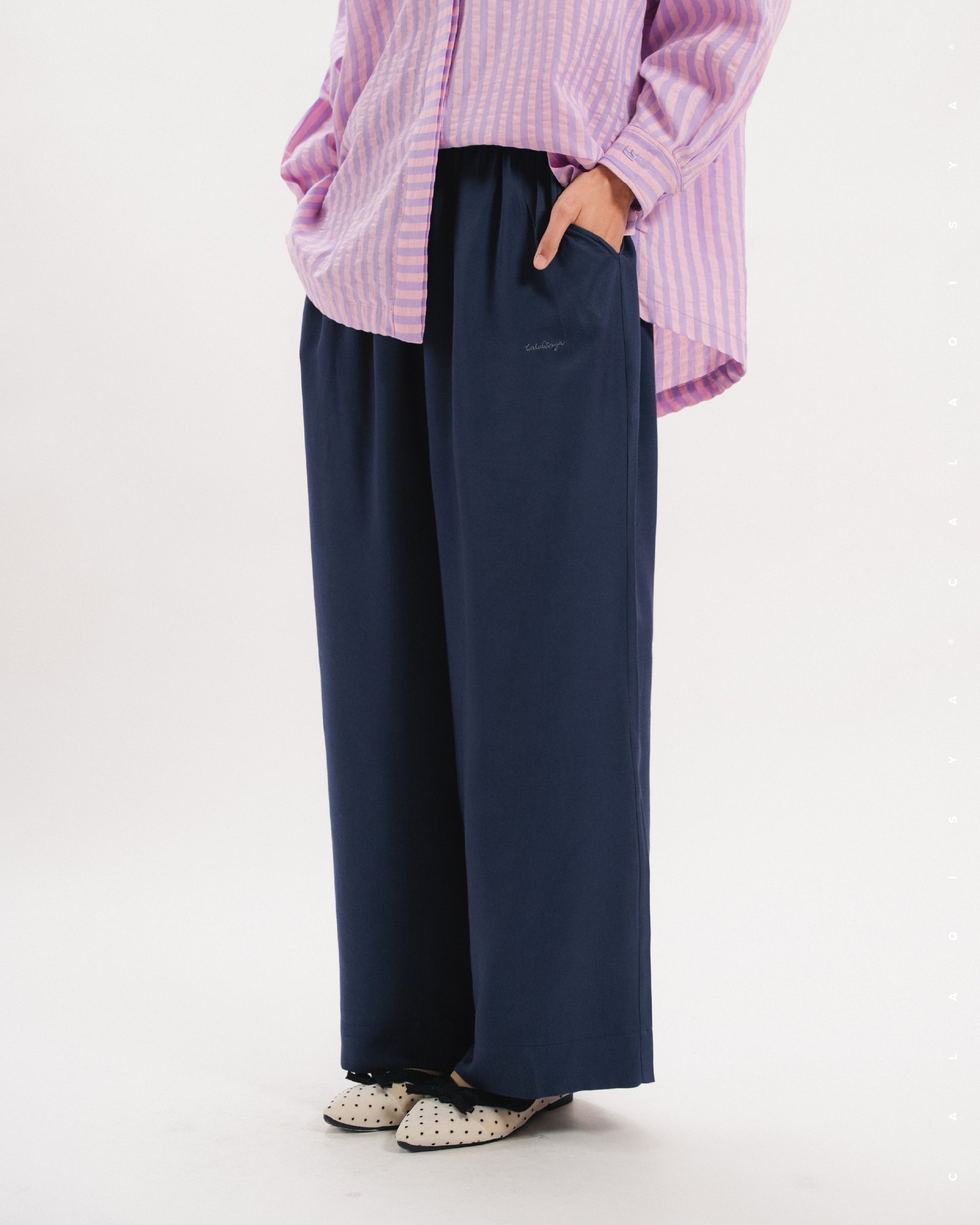 AKAAR PANTS IN DARK SAPPHIRE