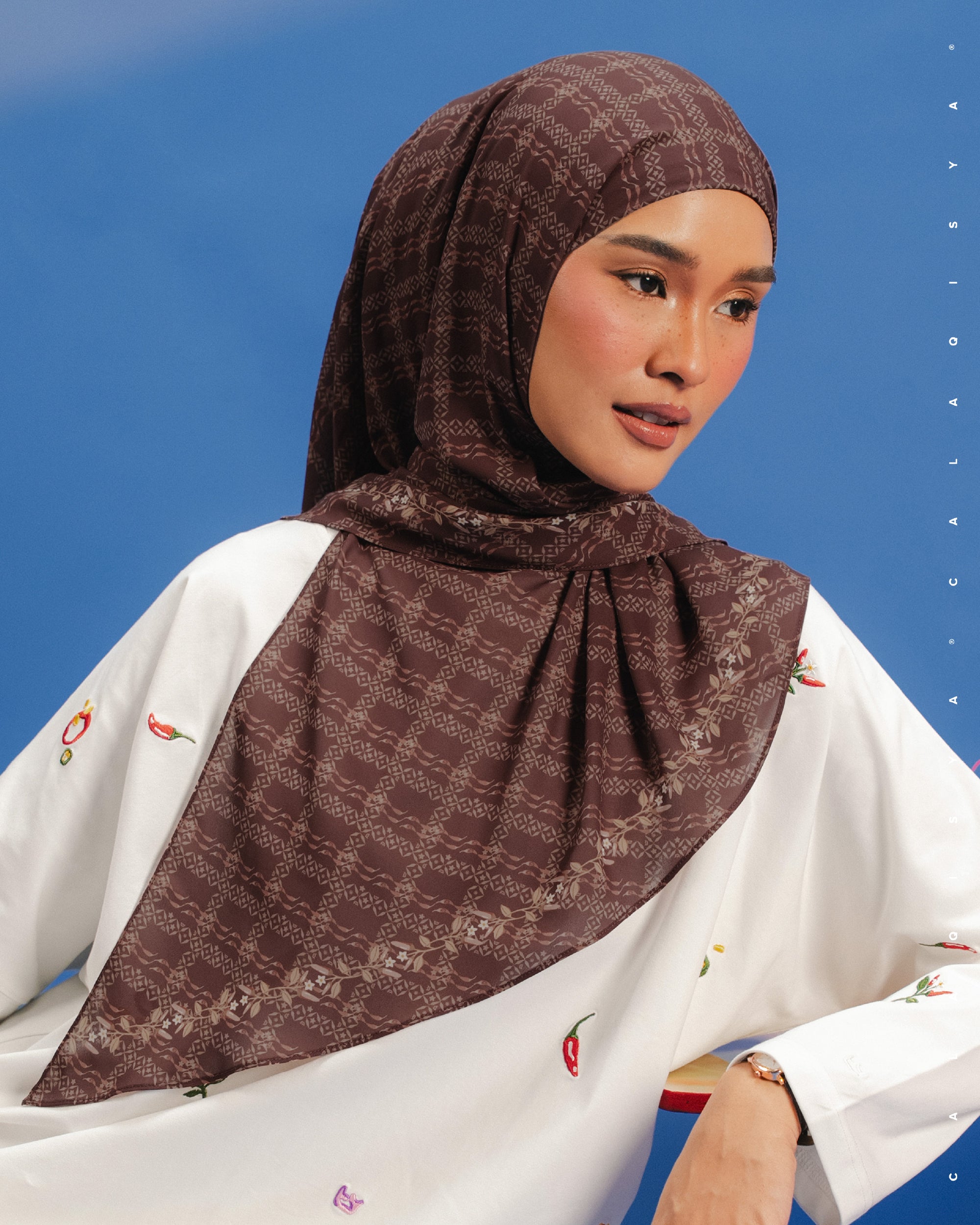 KKCP NEST TIE BACK UNDERCHIN (TRIANGLE) IN DECADENT CHOCOLATE