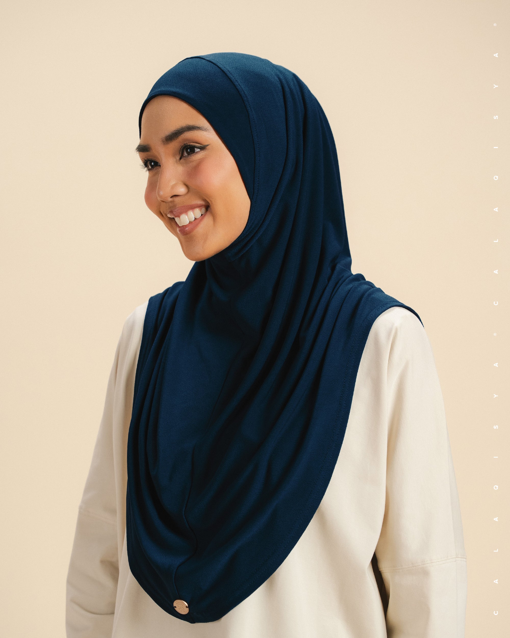 IRONLESS SAFA INSTANT (ODOURLESS) IN DRESS BLUES