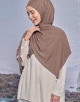 element-shawl-in-cocoa-brown-01-20230627172258