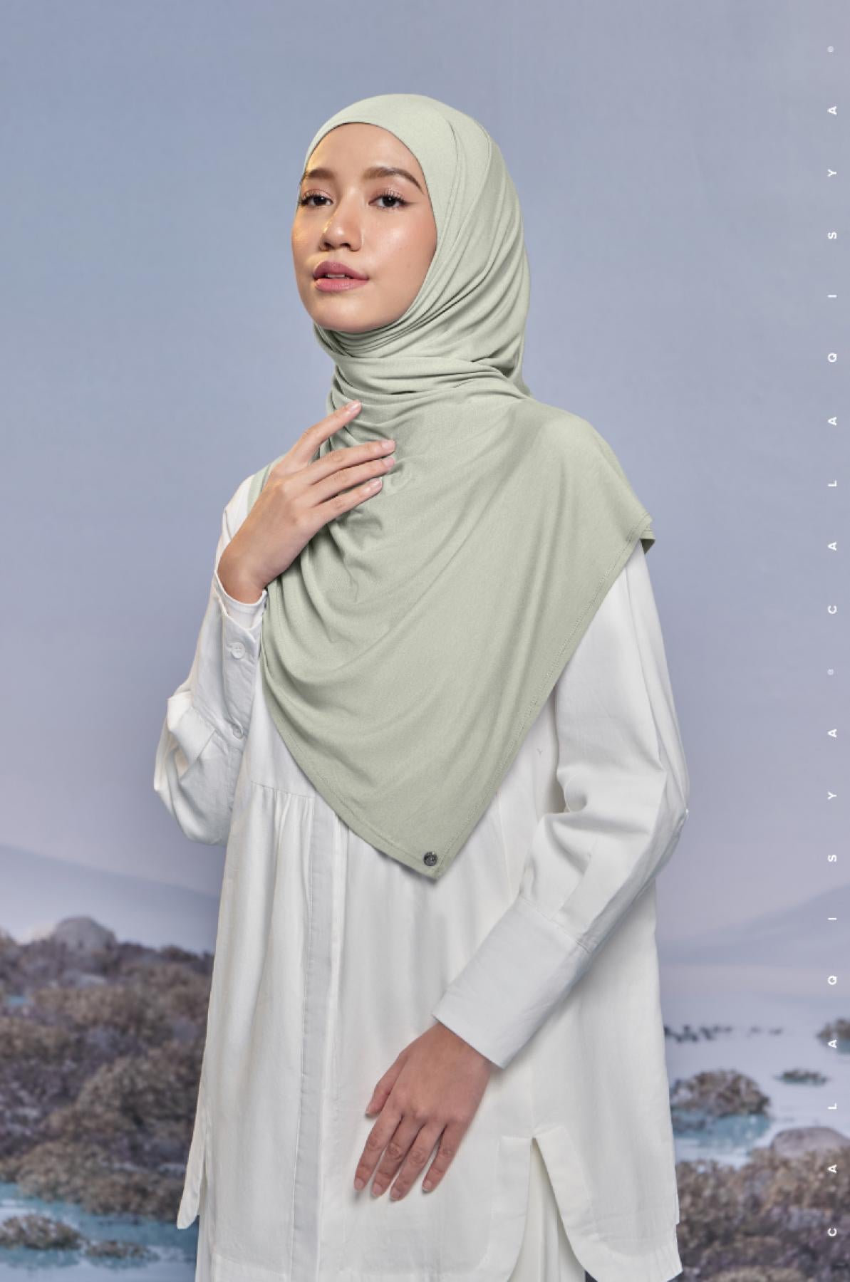 element-shawl-in-fairest-jade-01-20230627172033